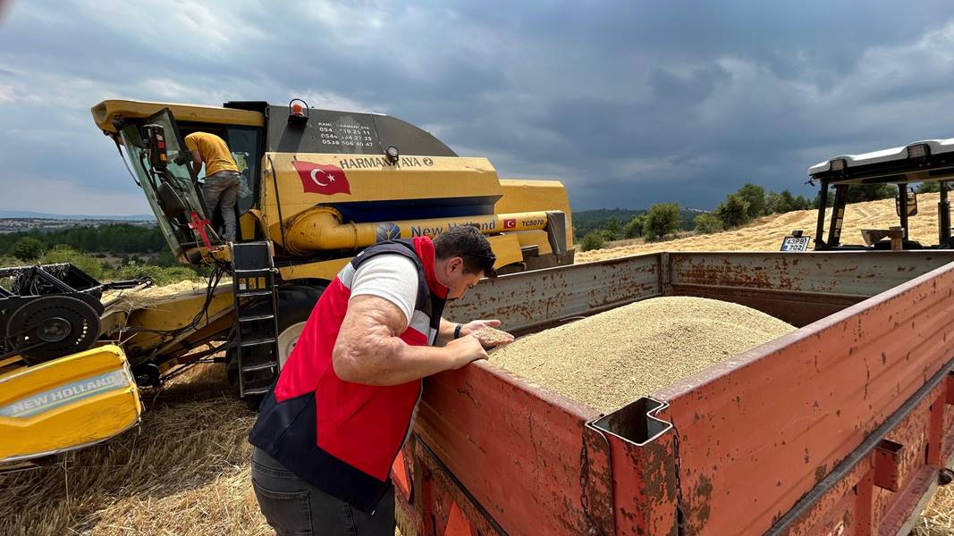 Kütahya’da ekipler çiftçi ve üreticileri denetledi