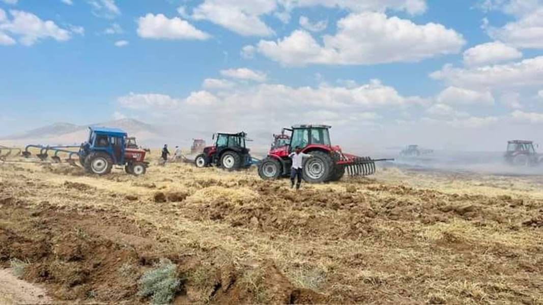 Kütahya’da tarım arazisi yangını, 1140 dekar alan zarar gördü