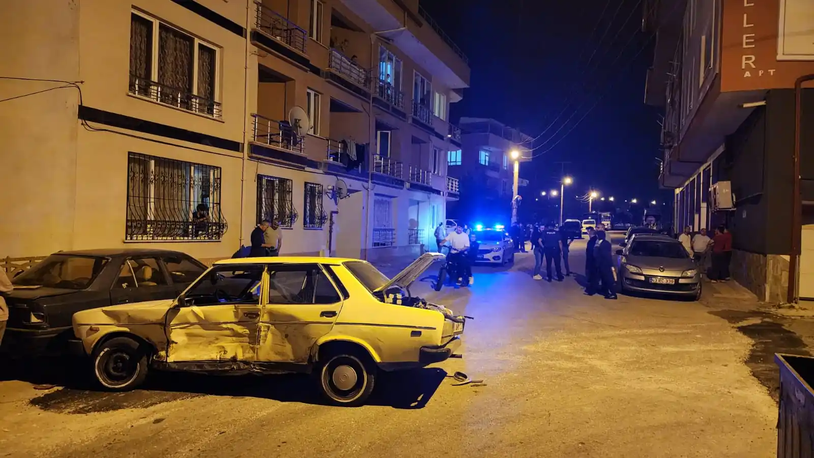 Kütahya’da alkollü aday sürücü polisten kaçarken kaza yaptı