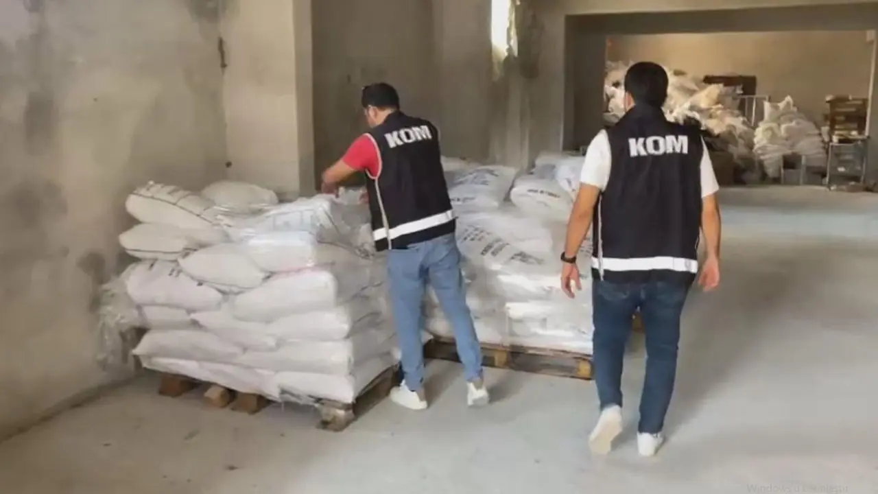 Mersin’de 50 ton sahte deterjan ele geçirildi