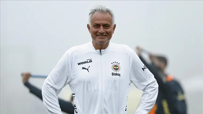 Mourinho’dan EUFA için 9 kadro dışı