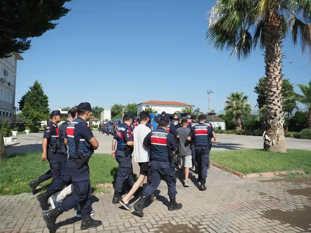 Aydın’da Uyuşturucu Operasyonunda 7 Şüpheli Gözaltına Alındı