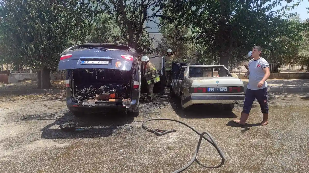 İzmir’de Otomobil Yangınında 4 Yaşındaki Çocuk Hayatını Kaybetti