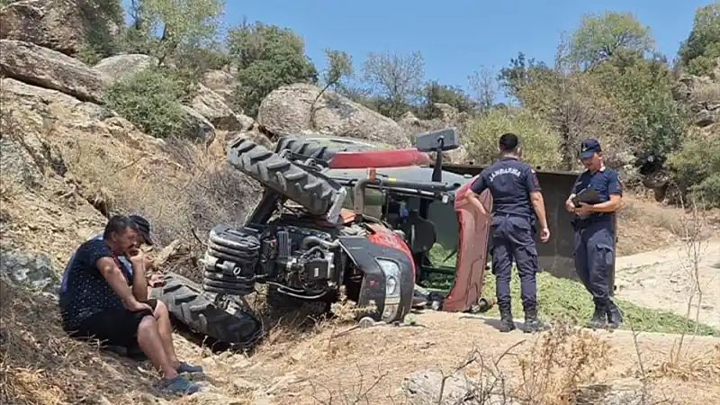 Aydın'ın Söke ilçesinde devrilen