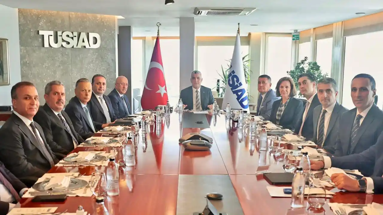 Bakan Bolat’tan TÜSİAD’a stratejik ziyaret