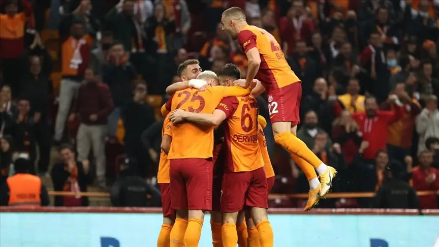 Galatasaray'ın ertelenen maçı ne