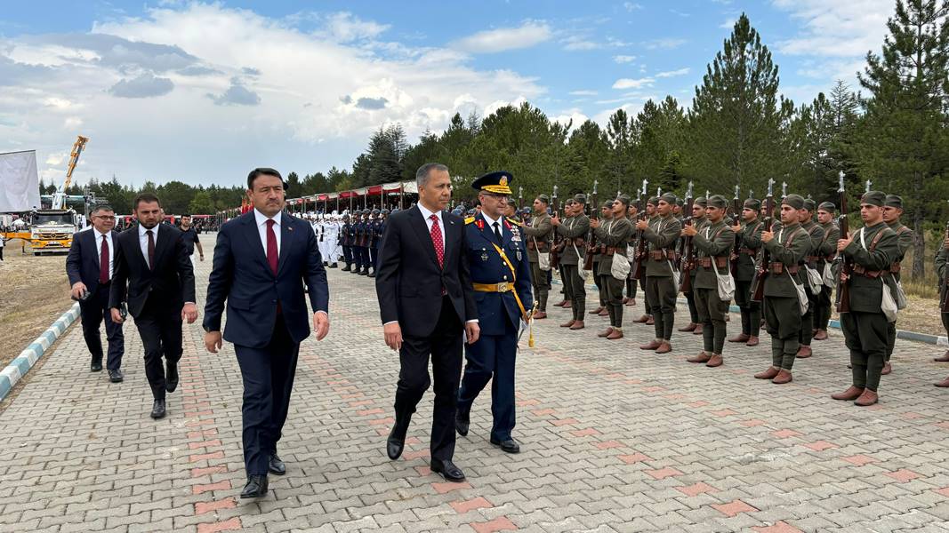 İçişleri Bakanı Yerlikaya, Kütahya’da konuştu