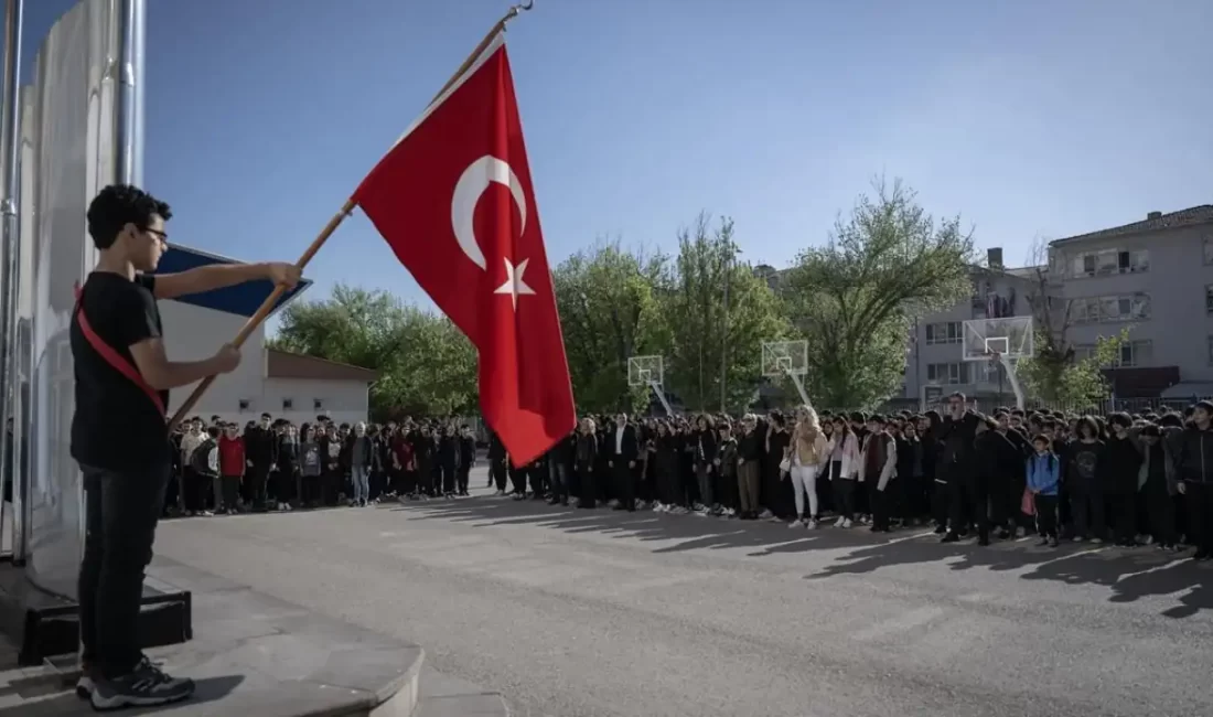 İsimleri Türkçe olmayan 30