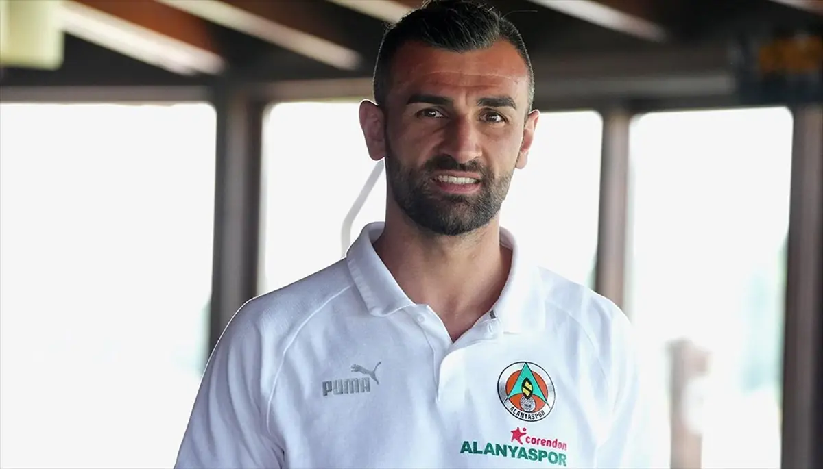 Serdar Dursun, yeni takımı Alanyaspor’da açıklamalarda bulundu