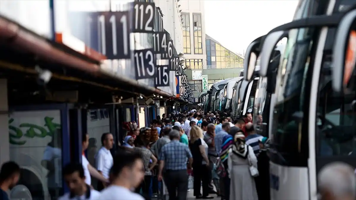 Türkiye’de geçen yıl yaklaşık 3,5 milyon kişi iller arasında göç etti