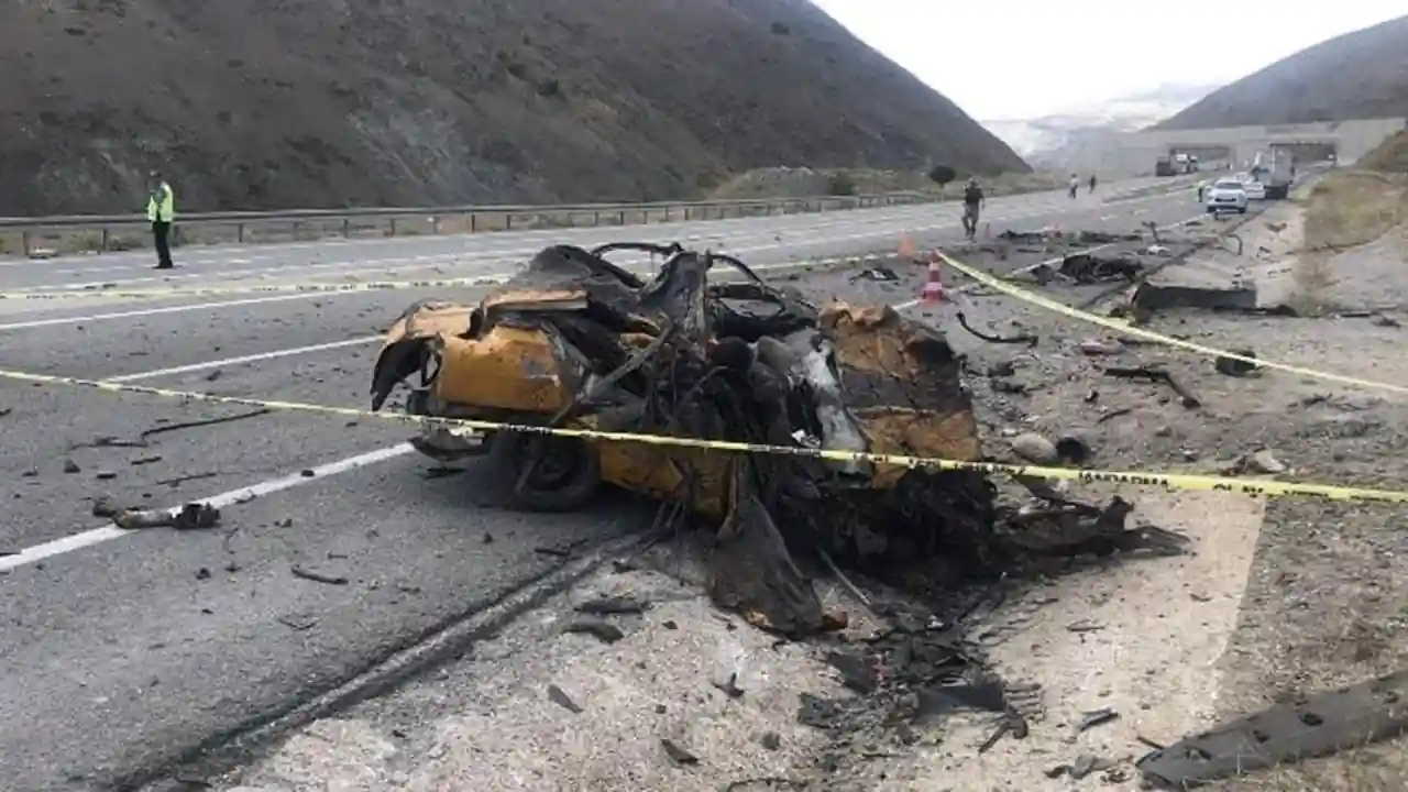 Erzincan’da kaza: 4 ölü, 2 yaralı