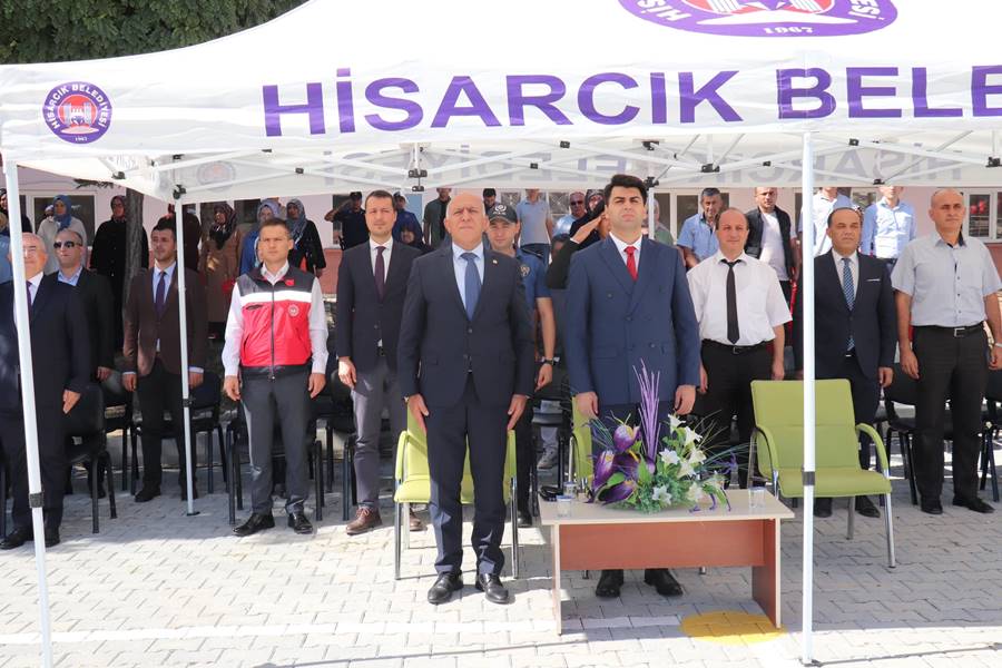 Hisarcık'ta ilköğretim haftası coşkuyla kutlandı