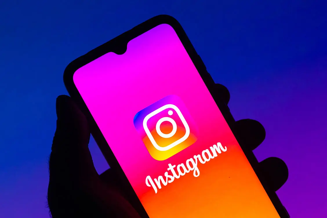 Instagram hikayelerine yorum yapabilme özelliği geliyor