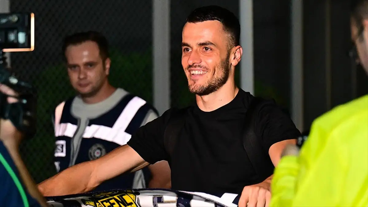 Kostic neden Fenerbahçe’yi tercih etti?