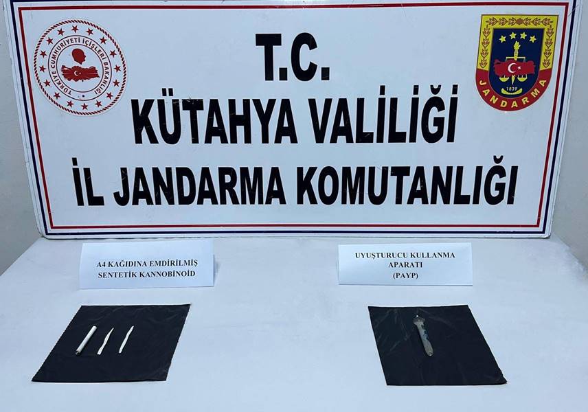 Kütahya’da jandarmadan uyuşturucu operasyonu, 4 kişi tutuklandı