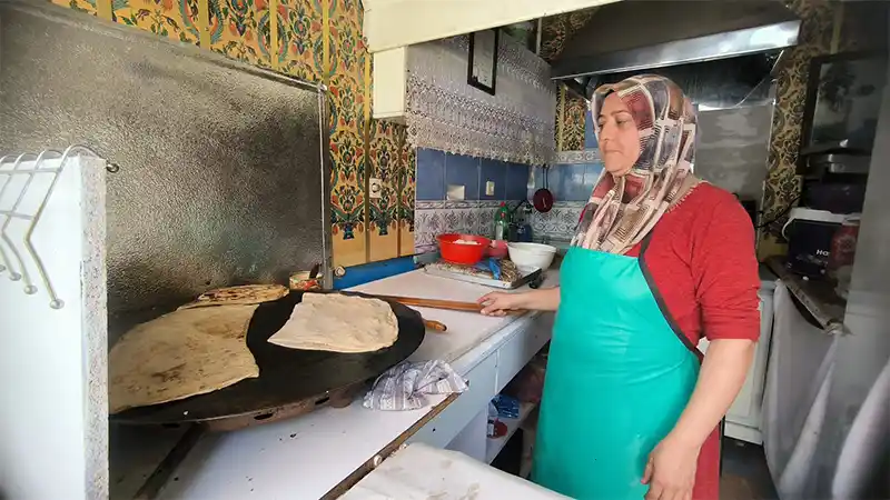 Kütahya’da eşine destek için başladı, 26 yılı devirdi 