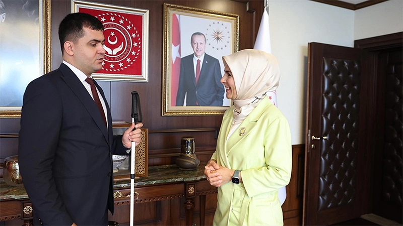 Türkiye’nin ilk görme engelli hakimi atandı