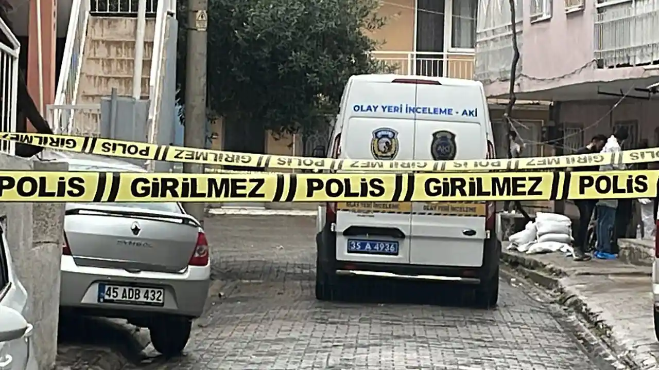 İzmir’de omuz atma kavgası ölümle bitti 