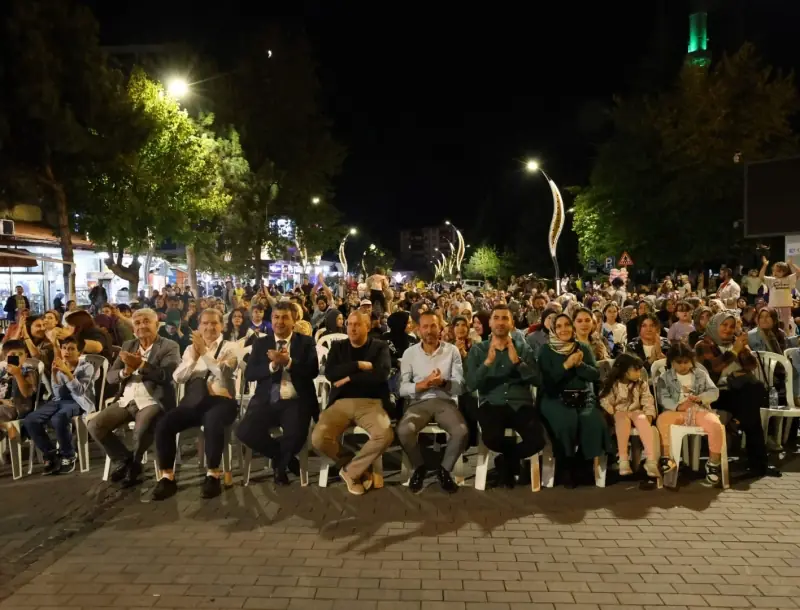 Kütahya Gediz’de vatandaşlar açık havada buluştu 