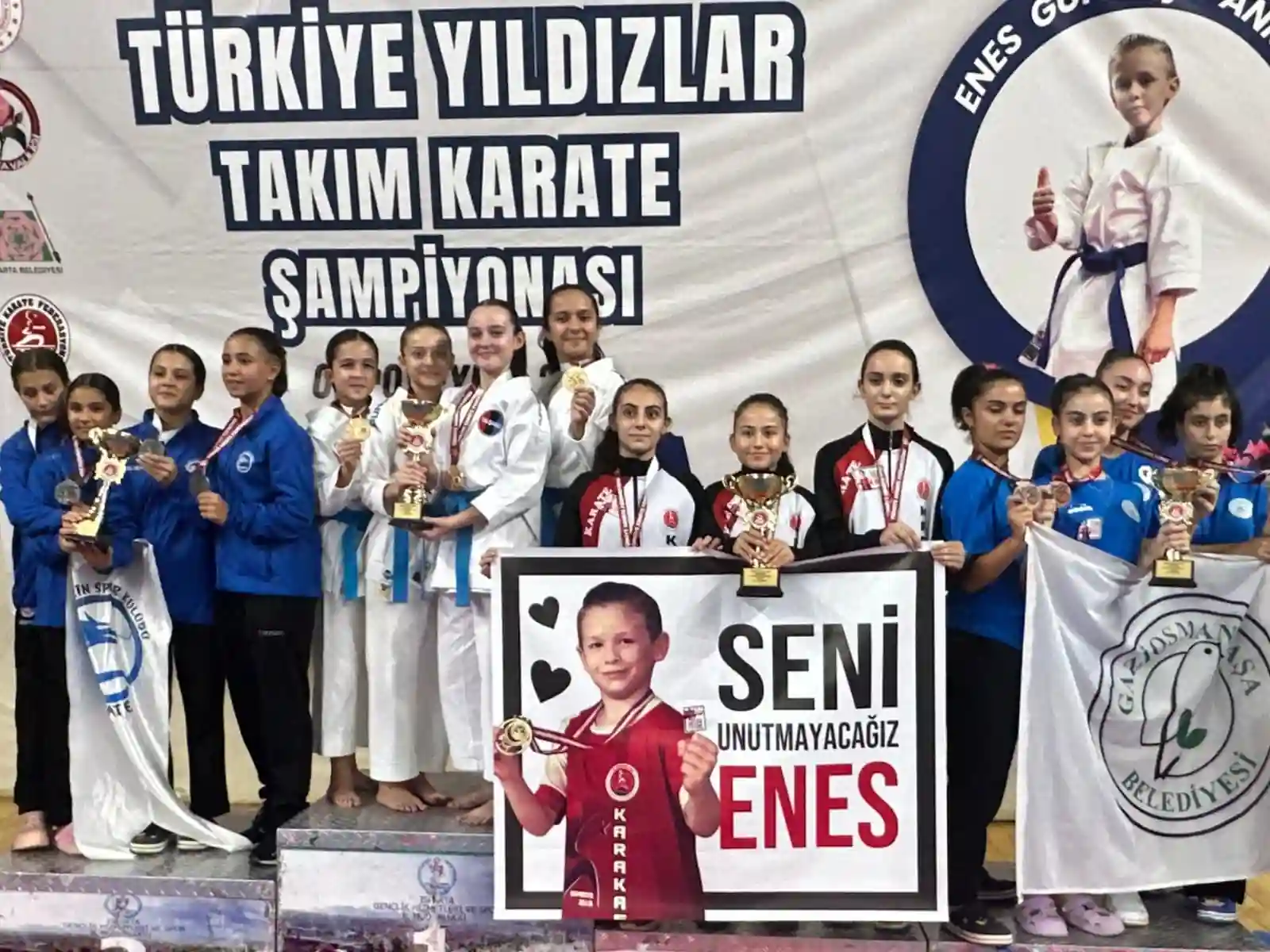 Kütahyalı sporcular karatede Türkiye şampiyonu