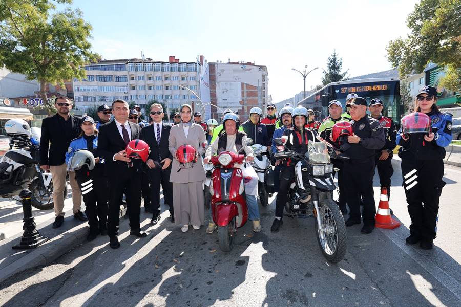 Afyonkarahisar'da kask farkındalığı etkinliği gerçekleştirildi